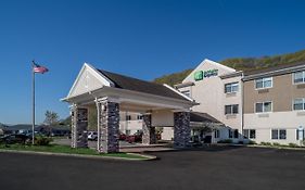 Holiday Inn Express South Charleston West Virginia